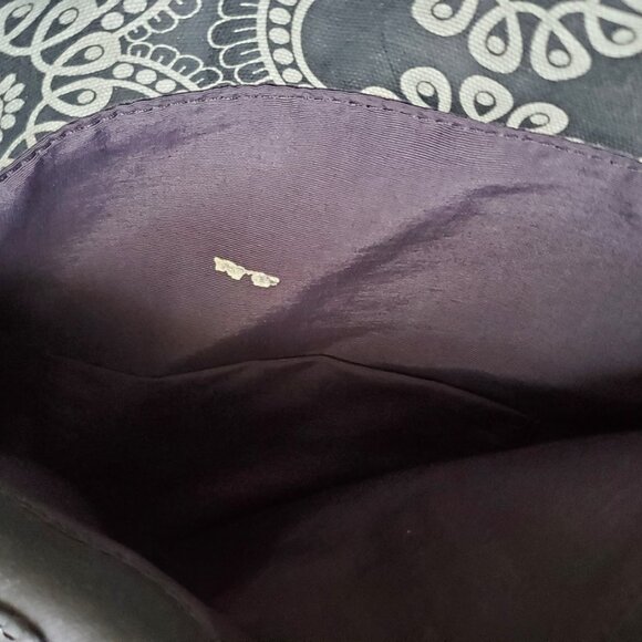 Petunia Pickle Bottom Diaper Backpack - Picture 5 of 11